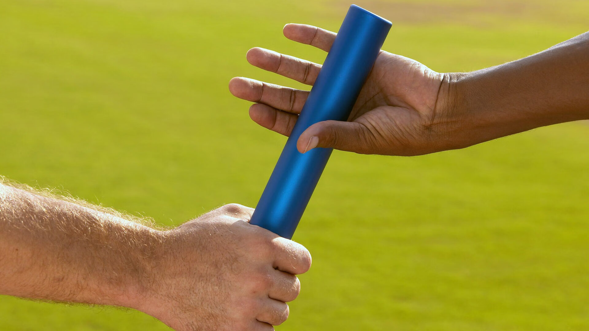 奥尔韦拉赛后分享训练心得与感受，奥拉维尔在纽约伦敦丹麦