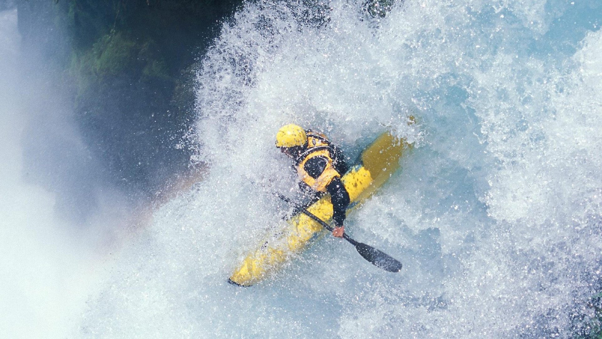 开云体育中国官网-足球裁判新规解读 比赛更公平，足球裁判规则案例视频讲解