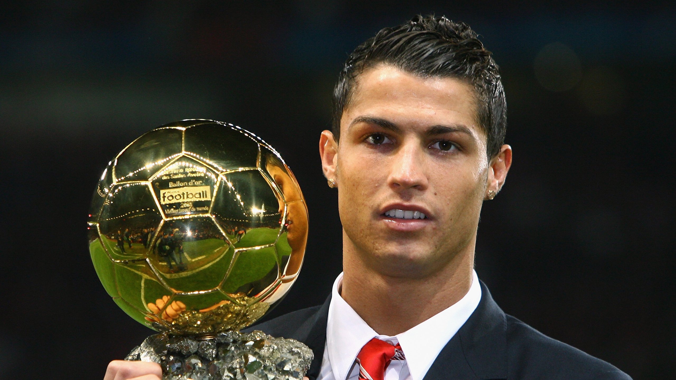 ky体育-罗伯特·莱万连续3场破门，刷新个人纪录，罗伯特·莱基